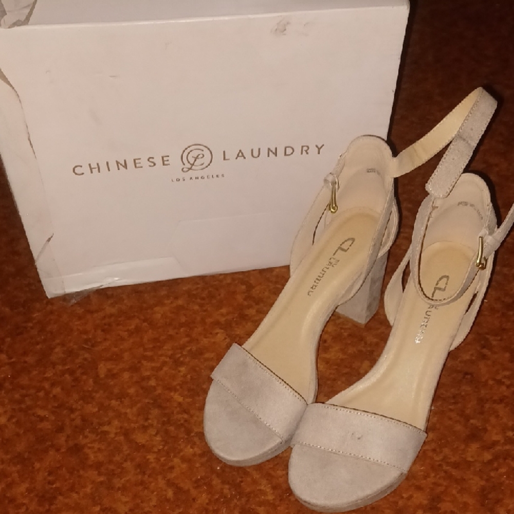 Chinese Laundry Women's Cream Block Heels